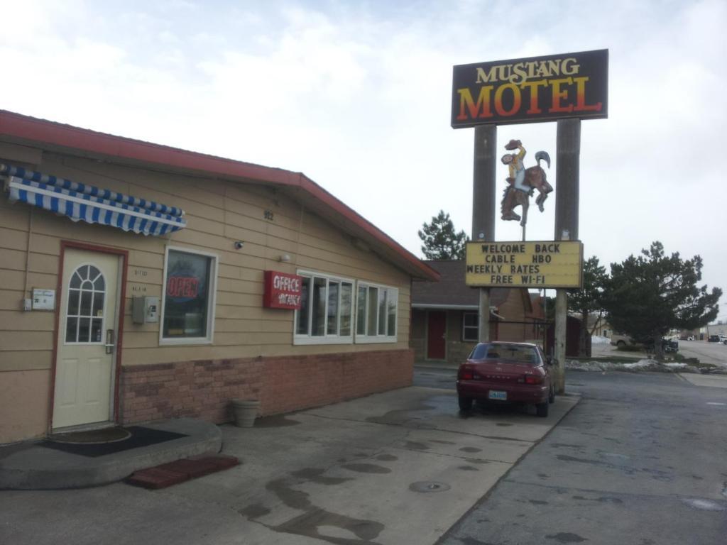 Mustang Motel Gillette Kültér fotó